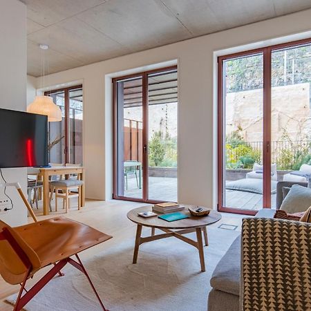 Deluxe 2Bdr Apartment W/ Patio By Lovelystay Lissabon Buitenkant foto
