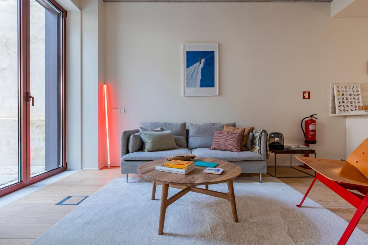 Deluxe 2Bdr Apartment W/ Patio By Lovelystay Lissabon Buitenkant foto