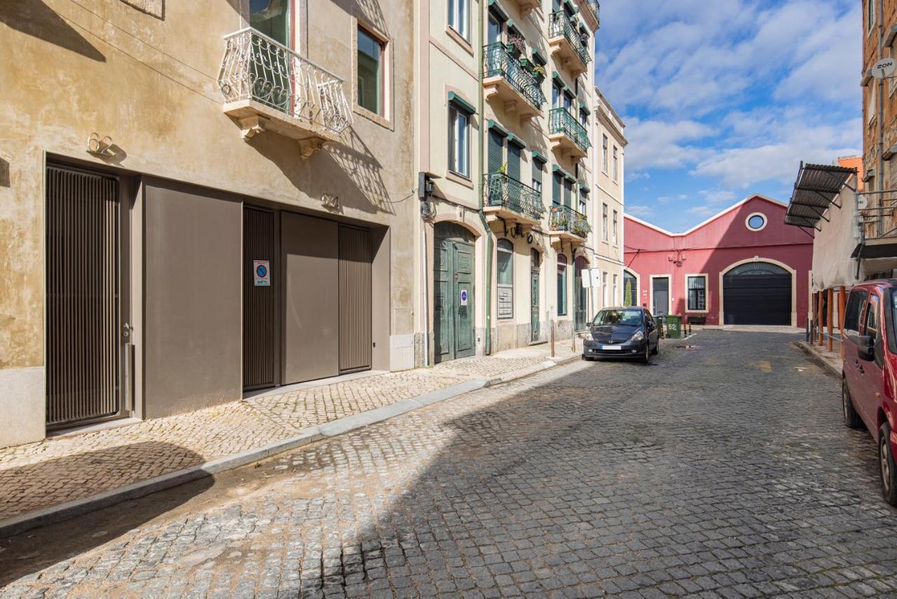 Deluxe 2Bdr Apartment W/ Patio By Lovelystay Lissabon Buitenkant foto