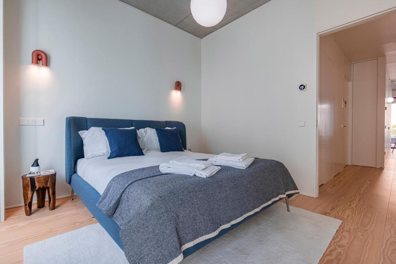 Deluxe 2Bdr Apartment W/ Patio By Lovelystay Lissabon Buitenkant foto