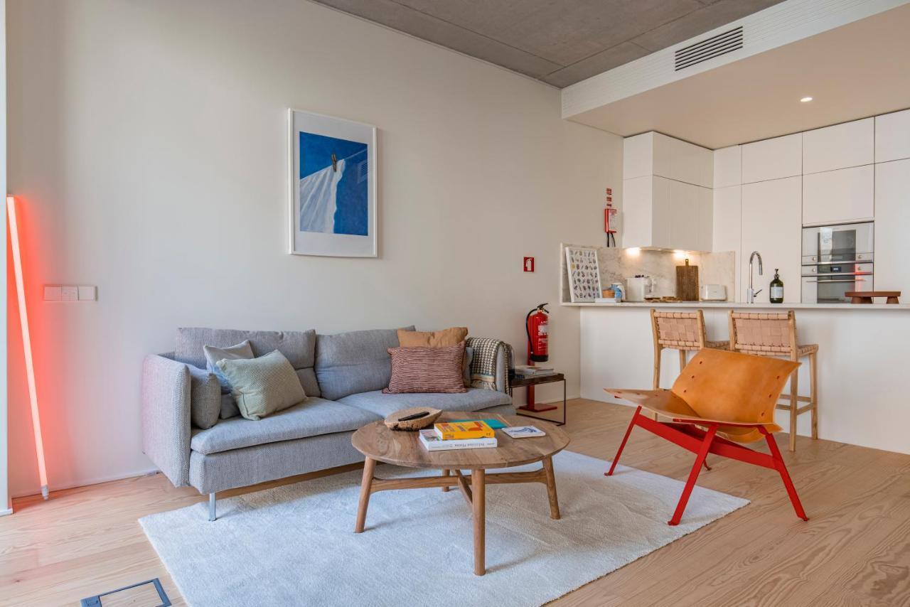 Deluxe 2Bdr Apartment W/ Patio By Lovelystay Lissabon Buitenkant foto