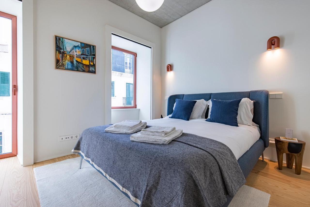 Deluxe 2Bdr Apartment W/ Patio By Lovelystay Lissabon Buitenkant foto