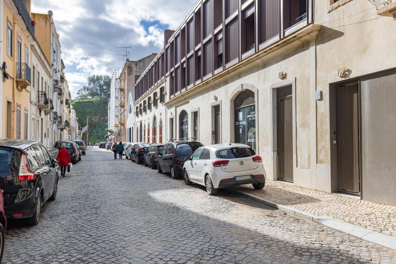 Deluxe 2Bdr Apartment W/ Patio By Lovelystay Lissabon Buitenkant foto