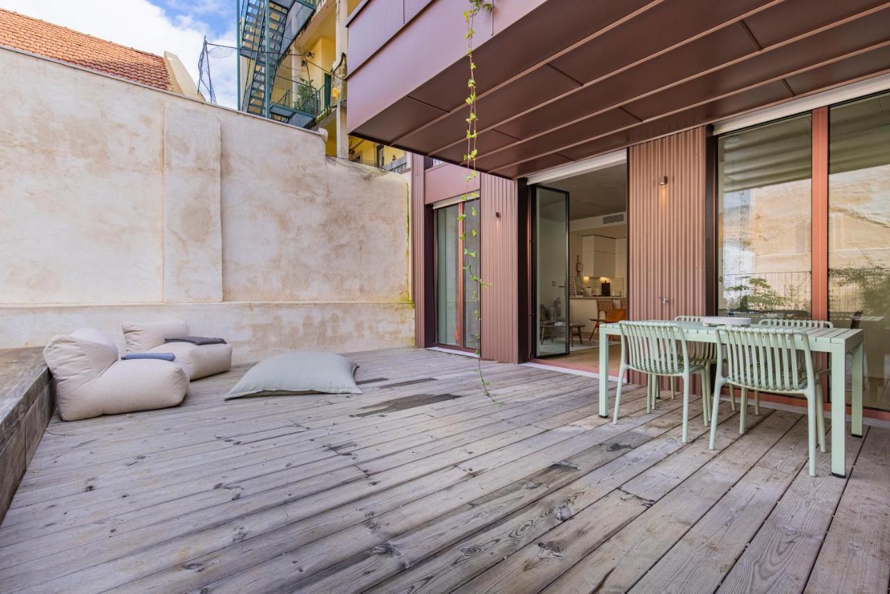 Deluxe 2Bdr Apartment W/ Patio By Lovelystay Lissabon Buitenkant foto